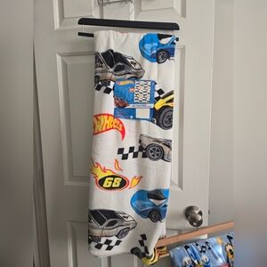 Hot Wheels Themed Blanket White, Cars